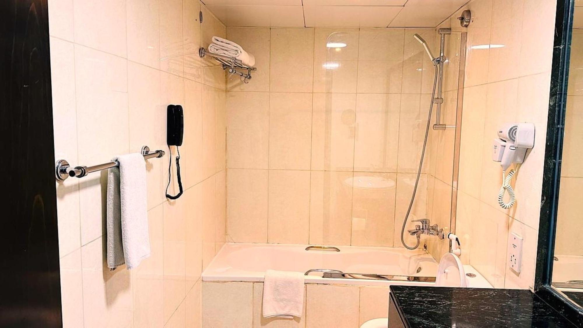 Rolla Suites Hotel -Former J5 Bur Dubai Hotel Eksteriør billede