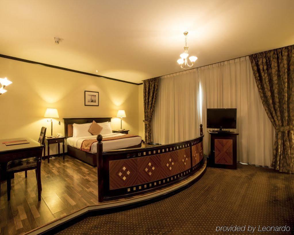 Rolla Suites Hotel -Former J5 Bur Dubai Hotel Eksteriør billede